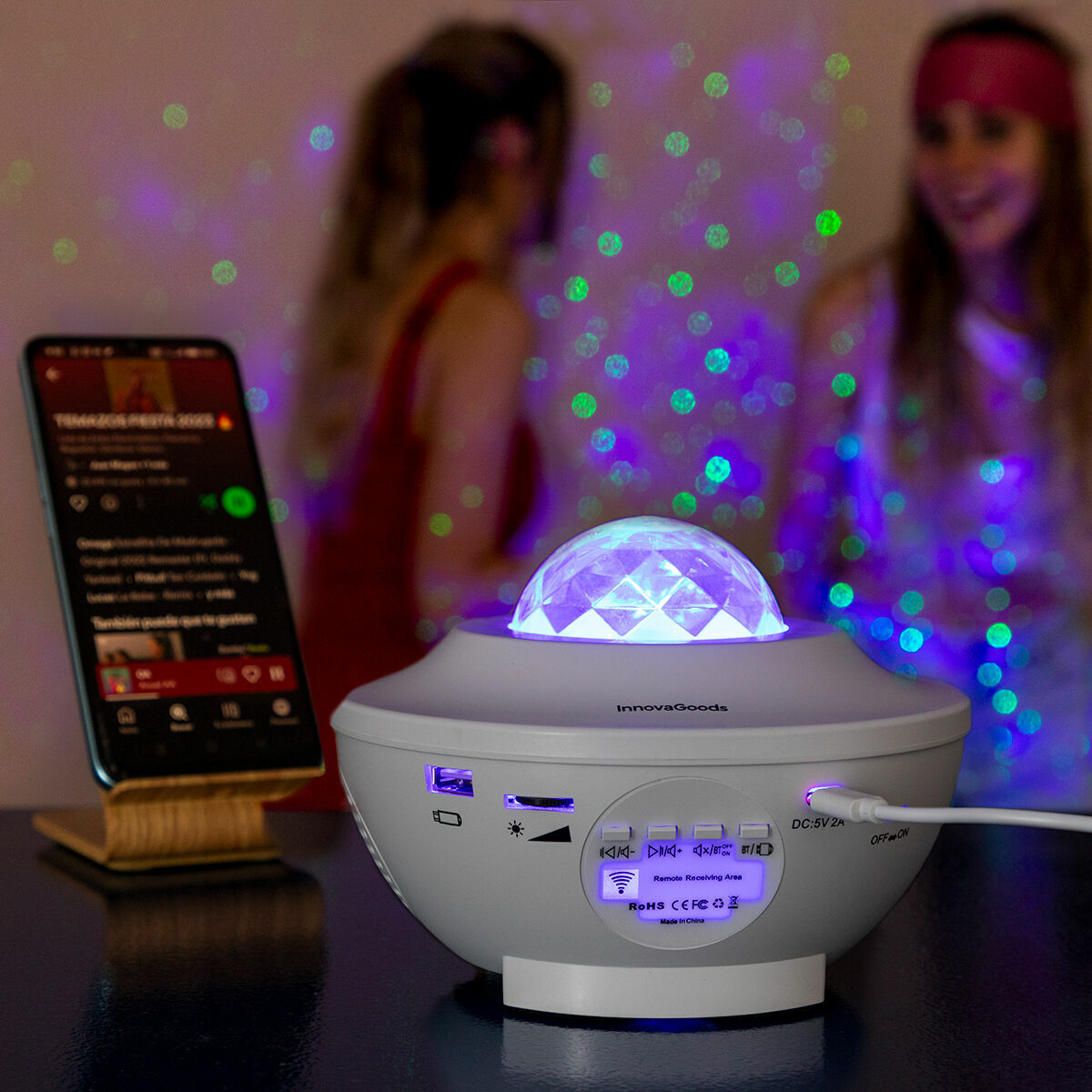 Projecteur de ciel - projecteur laser de lucarne de lumières de bonheur  d'étoile de nuit + haut-parleur Bluetooth