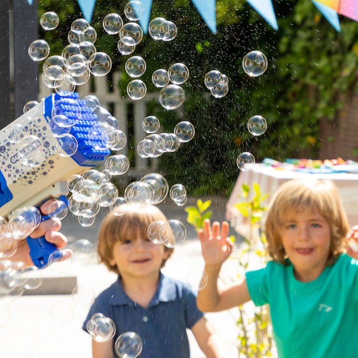 Bubbletastic Soluzione per Bolle per Bambini, Sostituzione per Macchina per Bolle, Giocattolo Estivo, Bottiglia Gigante per Bolle di Sapone, Imbuto Incluso | 1,8 Litr | Rosa Bubbletastic Soluzione per Bolle per Bambini, Sostituzione per Macchina per Bolle, Giocattolo Estivo, Bottiglia Gigante per Bolle di Sapone, Imbuto Incluso | 1,8 Litr | Rosa
