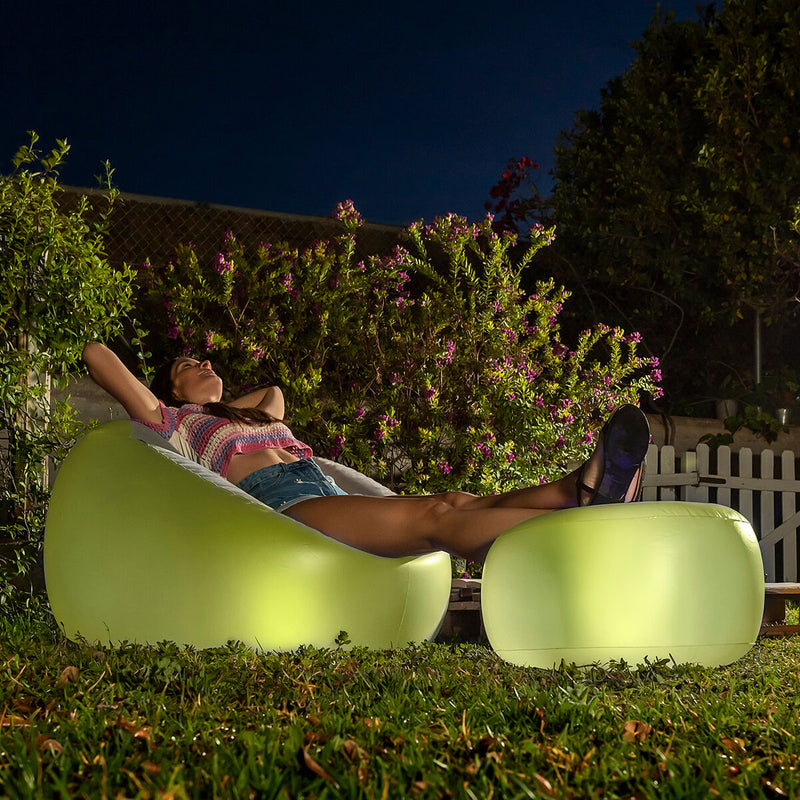 Napihljiv fotelj z večbarvno LED lučko in daljinskim upravljalnikom Chight InnovaGoods